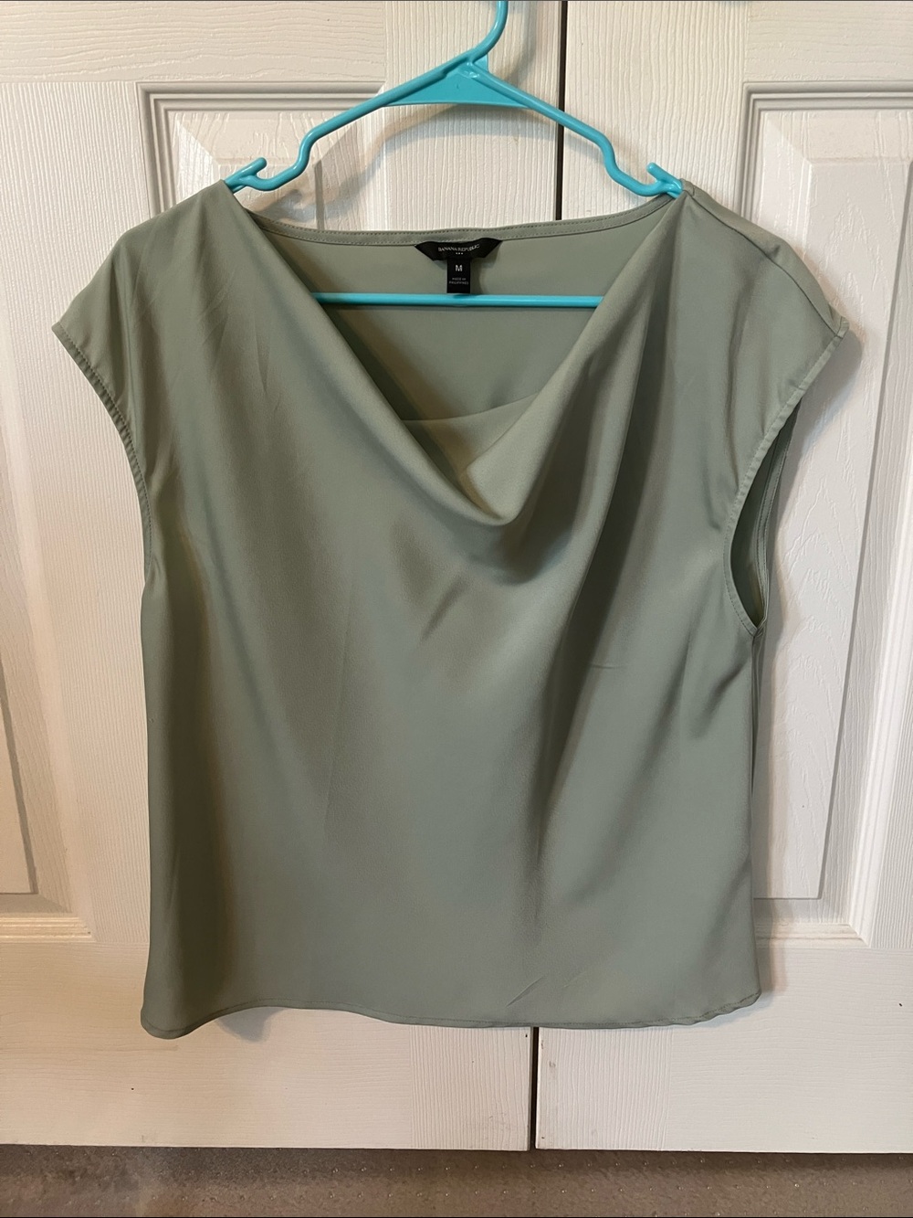 Banana Republic Factory Sage Green Cowl Neck Sleeveless Blouse